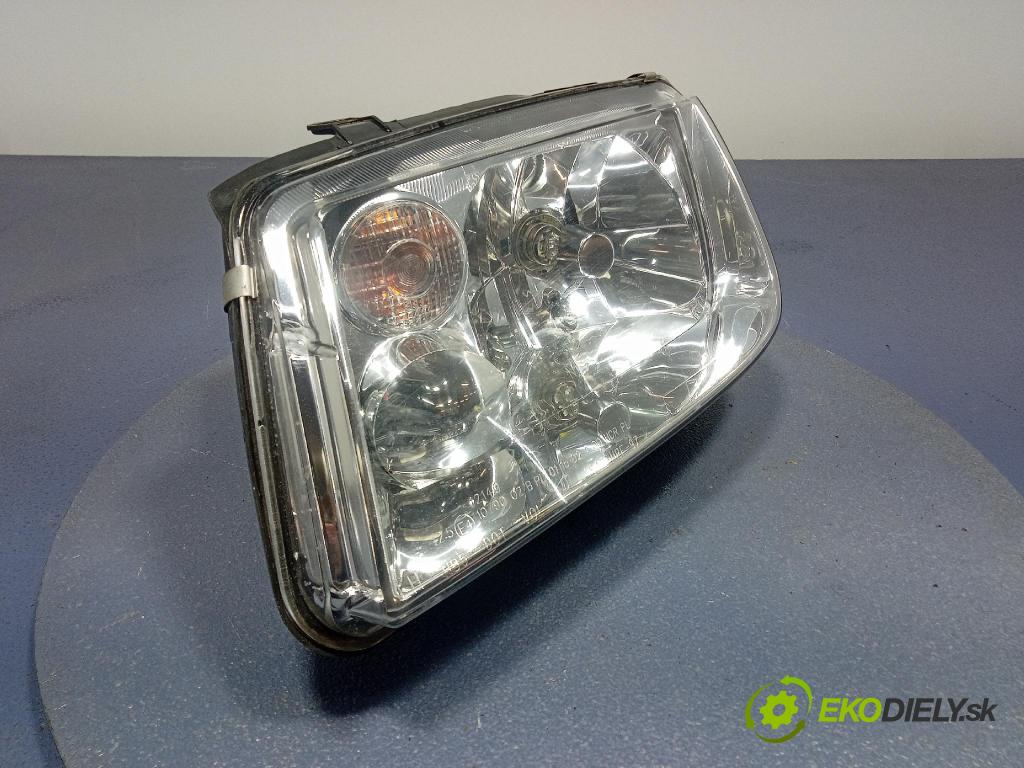 Volkswagen Bora 2003 světlo Levý: 441-1138L