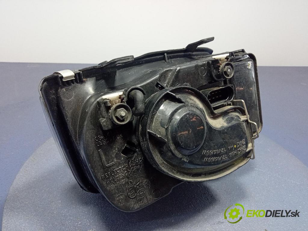 Volkswagen Bora 2003 světlo Levý: 441-1138L