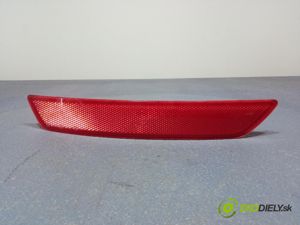 Skoda Yeti 2015 nárazník Zad: 5L0945105A