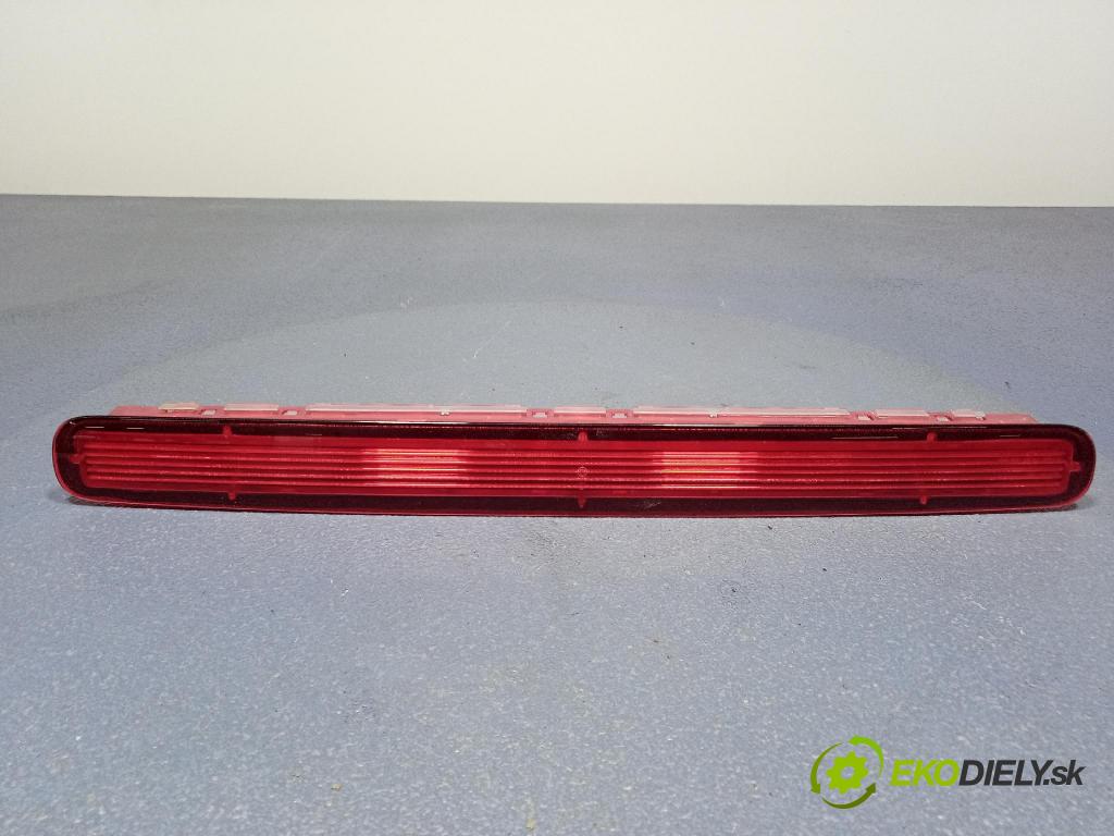 Skoda Yeti 2015 Světlo Stop 5L0945097