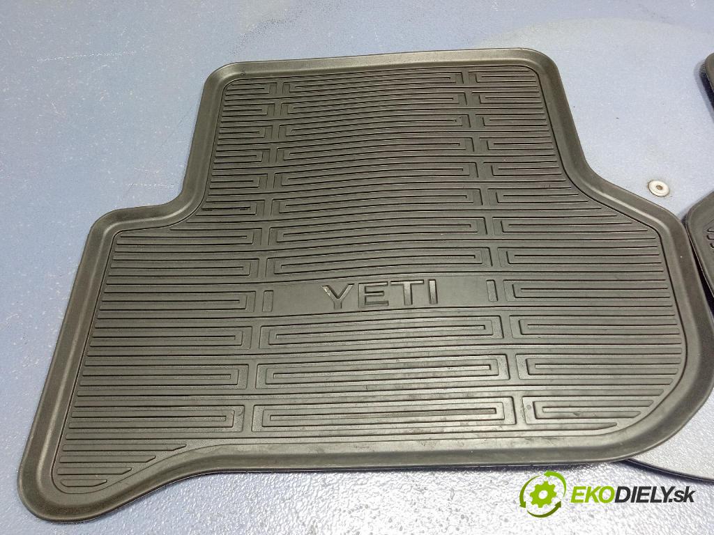 Skoda Yeti 2015 koberec do auta 5L0862451A