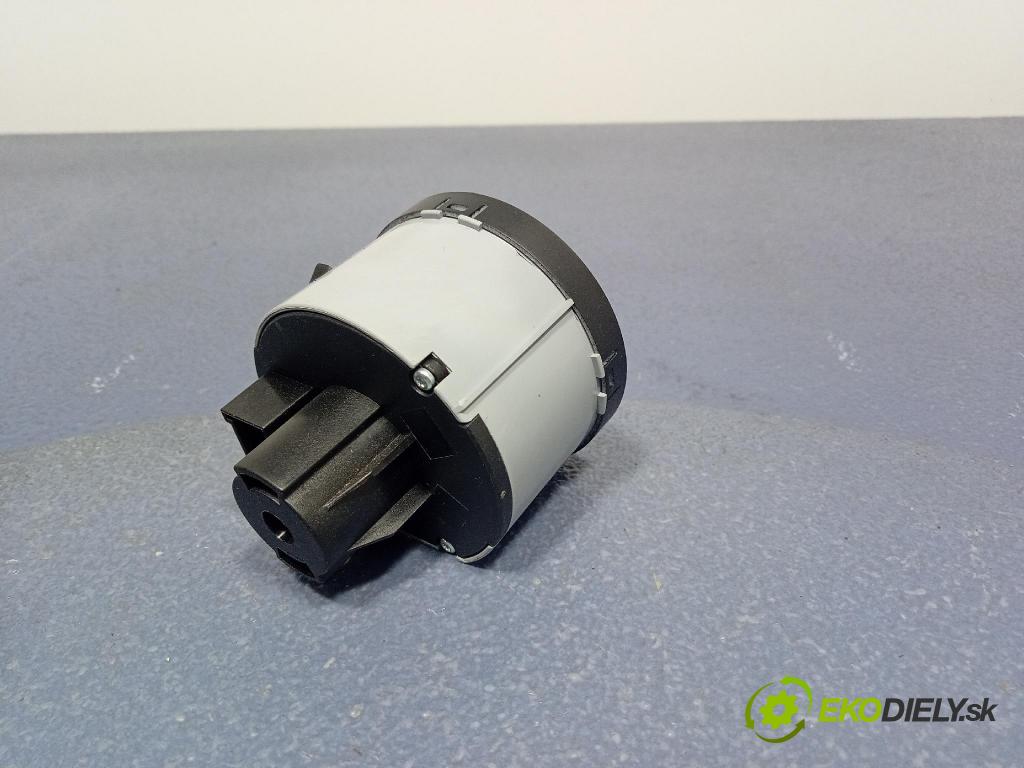 Skoda Yeti 2015 Přepínač Světel: 5L0941431E