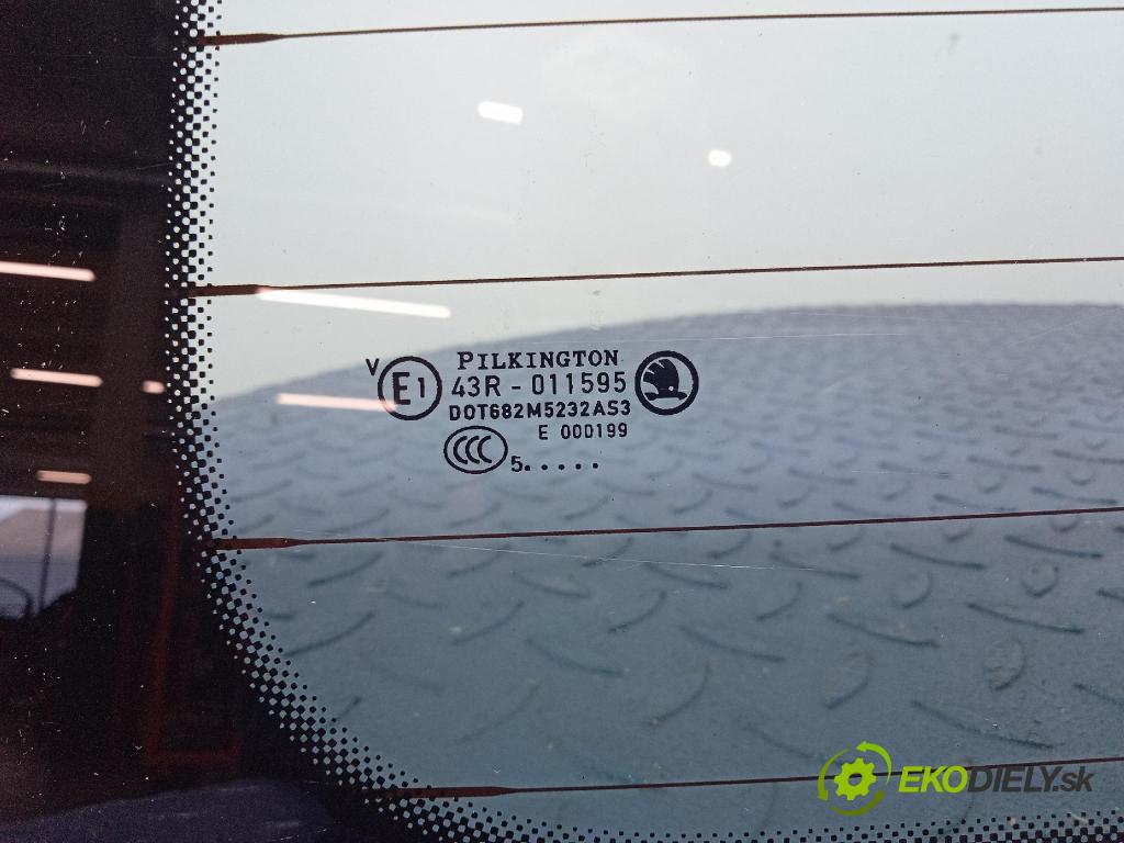 Skoda Yeti 2015 sklo zadní 5L6845049