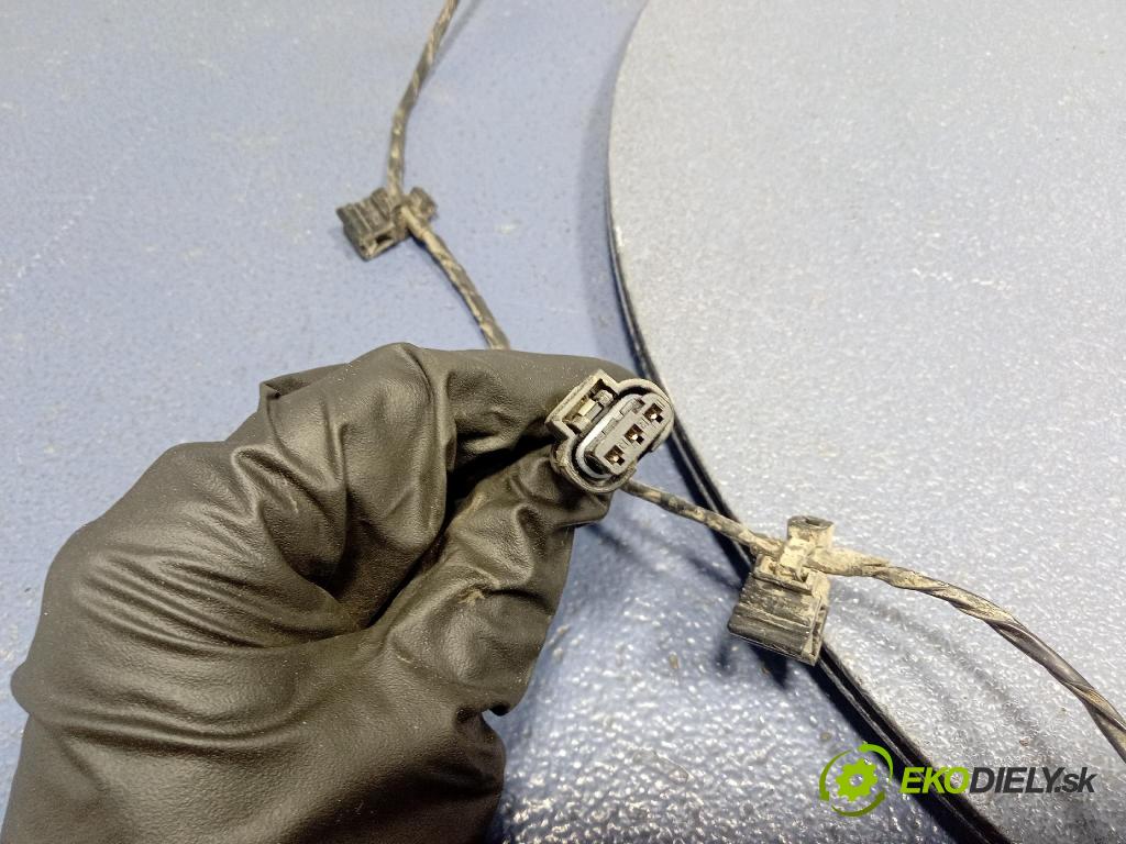 Skoda Yeti 2015 instalace Elektrický: 5L6971065C