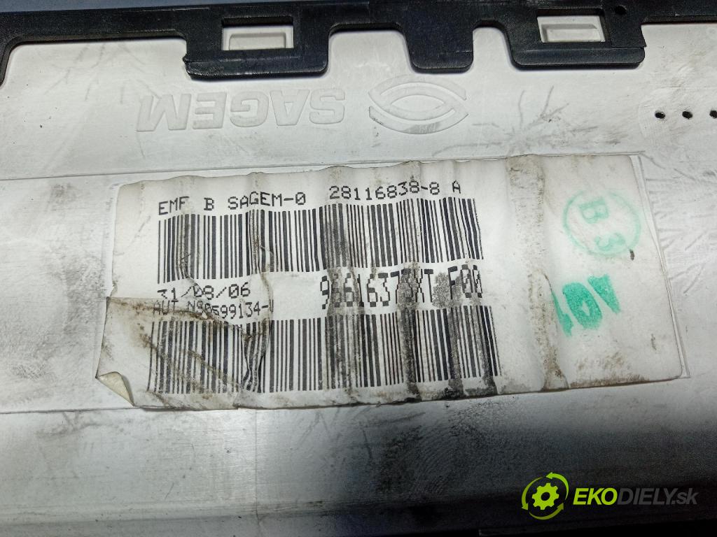 Citroen Berlingo 2006 displej Radio / GPS 96616373XT