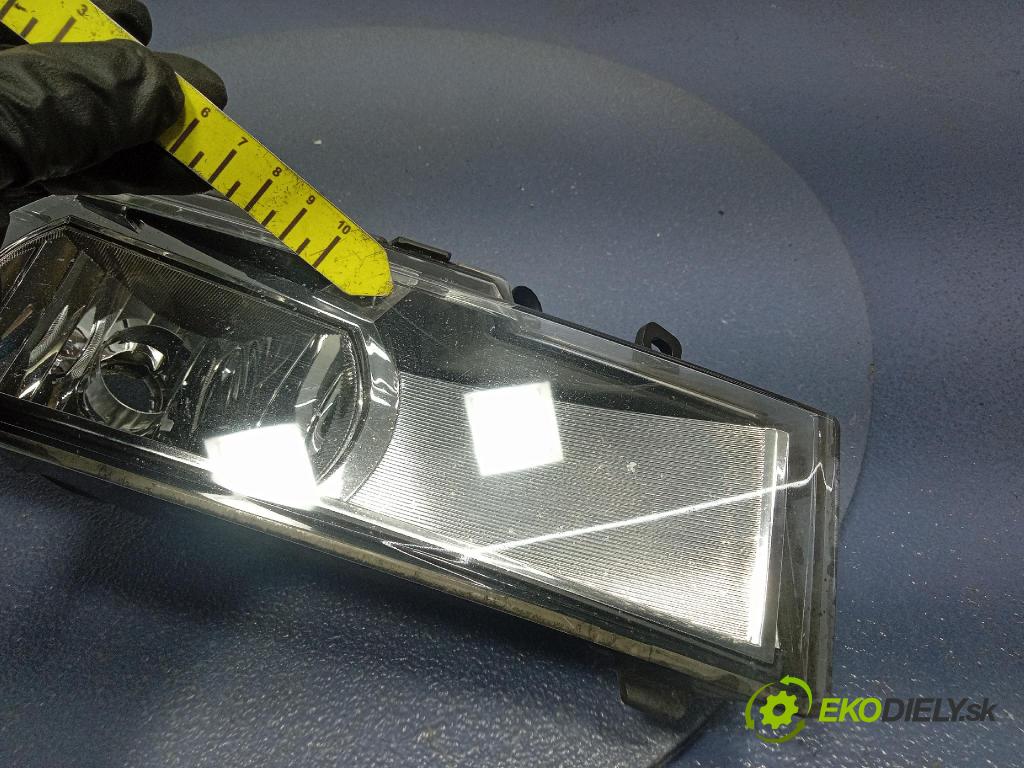 Skoda Yeti 2015 Halogen v pravo: 19129002