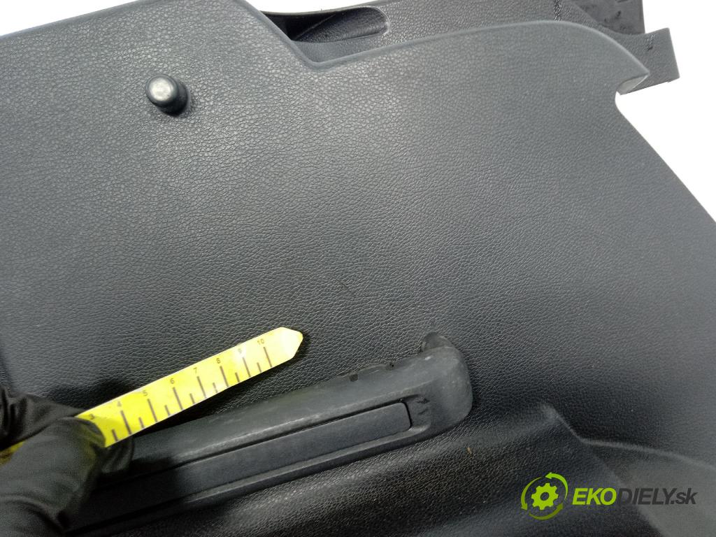 Skoda Yeti 2015 Tapacír: kufr 5L6867427