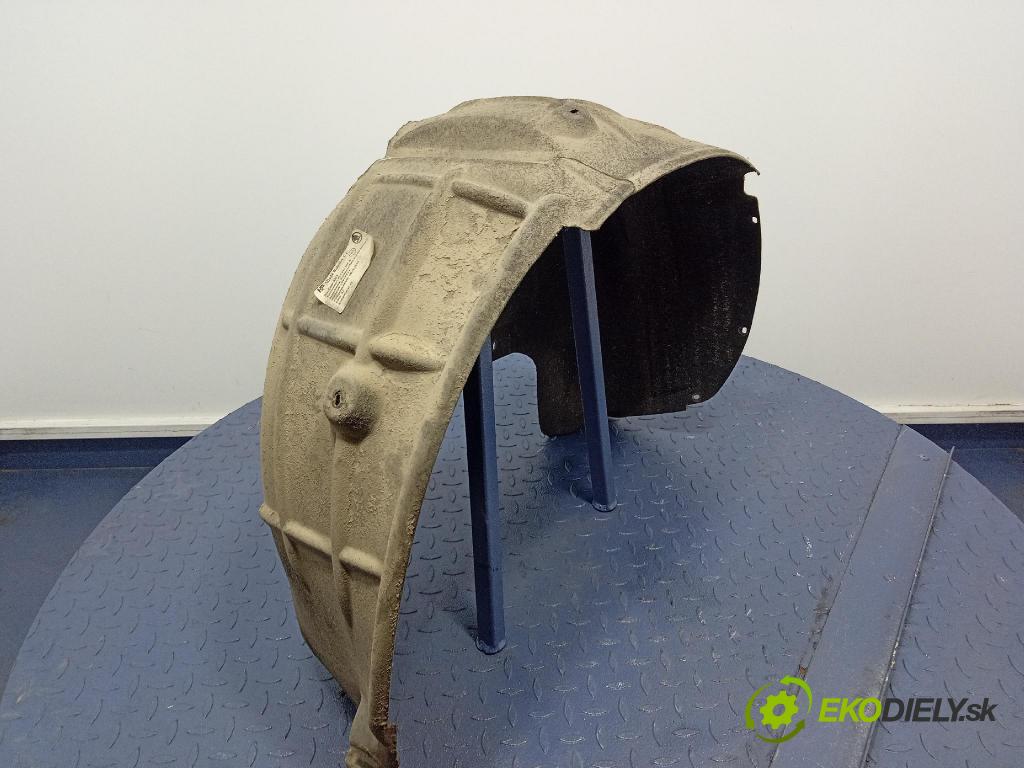 Skoda Yeti 2015 blatník: plastický: Zad: 5L0810969A