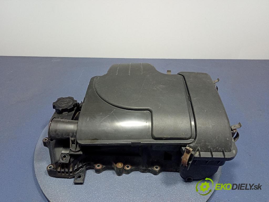 Peugeot 107 2006 kryt Ventily 11210-0Q010