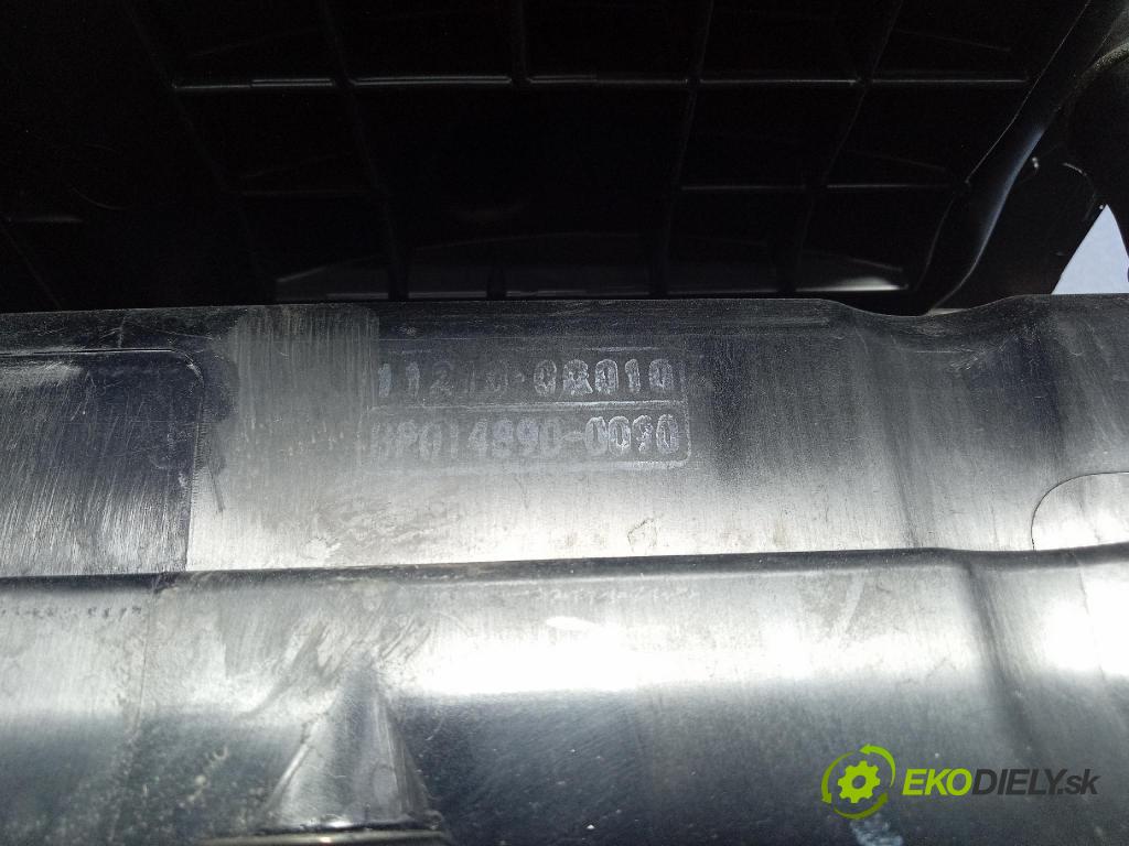 Peugeot 107 2006 kryt Ventily 11210-0Q010
