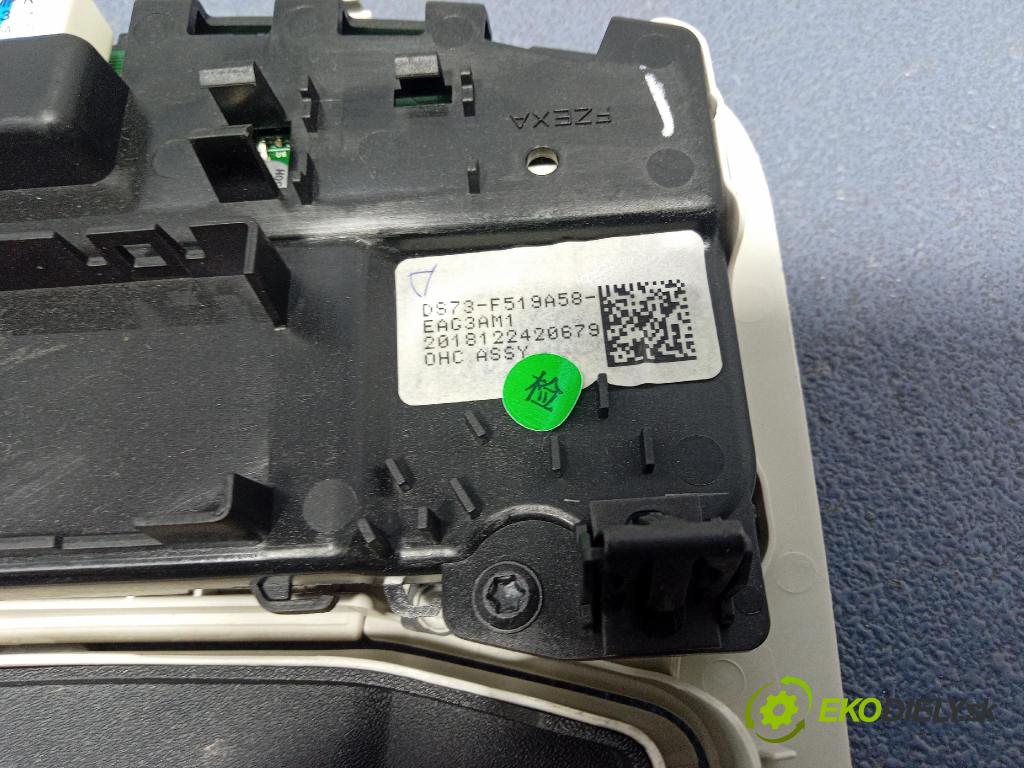 Ford Mondeo 2019 Lampy Uvnitř DS73F519A58
