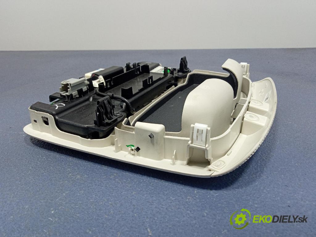 Ford Mondeo 2019 Lampy Uvnitř DS73F519A58
