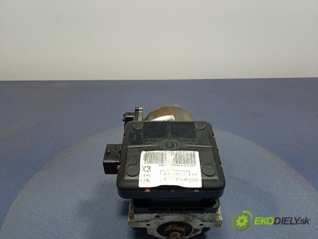Citroen C5 2007 Kompresor Vzduch: 9636716080