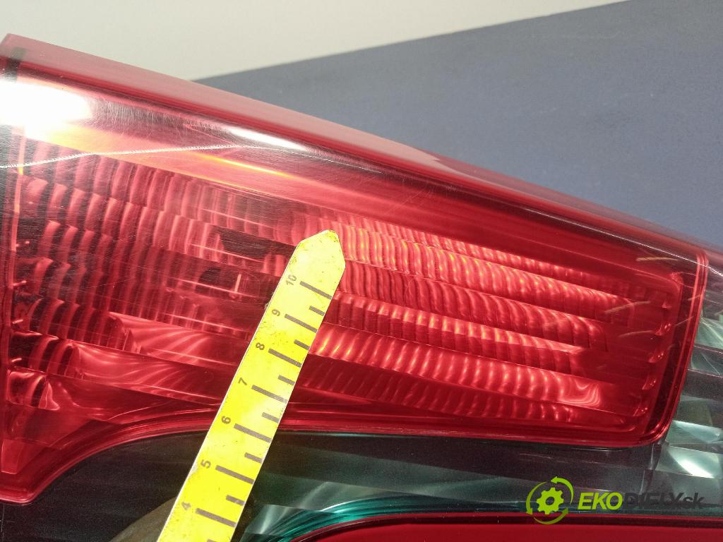 Citroen C5 2007 světlo Zad: levá Uvnitř 89032711