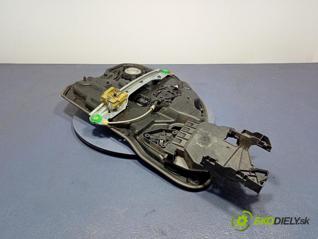 Volvo V60 0 mechanizmus okna Okná: zad v pravo: 30784313