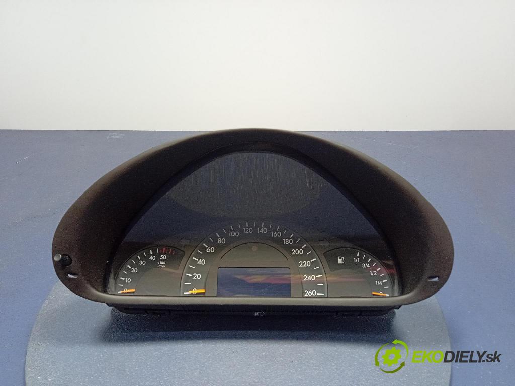Mercedes C-klasa 2000 Přístrojová deska A2035401311