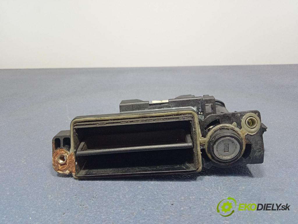 Mercedes C-klasa 2000 klika Klapky: Zadní: A2037500493