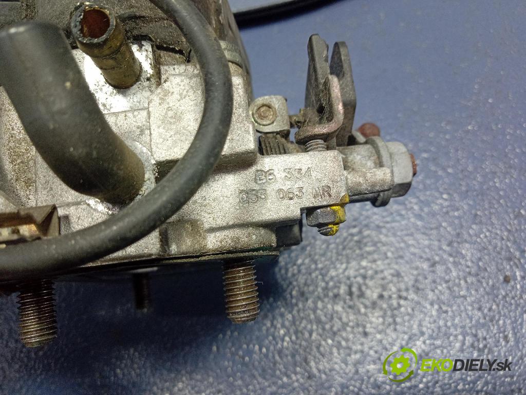 Audi A6 1996 škrticí klapka 048133154