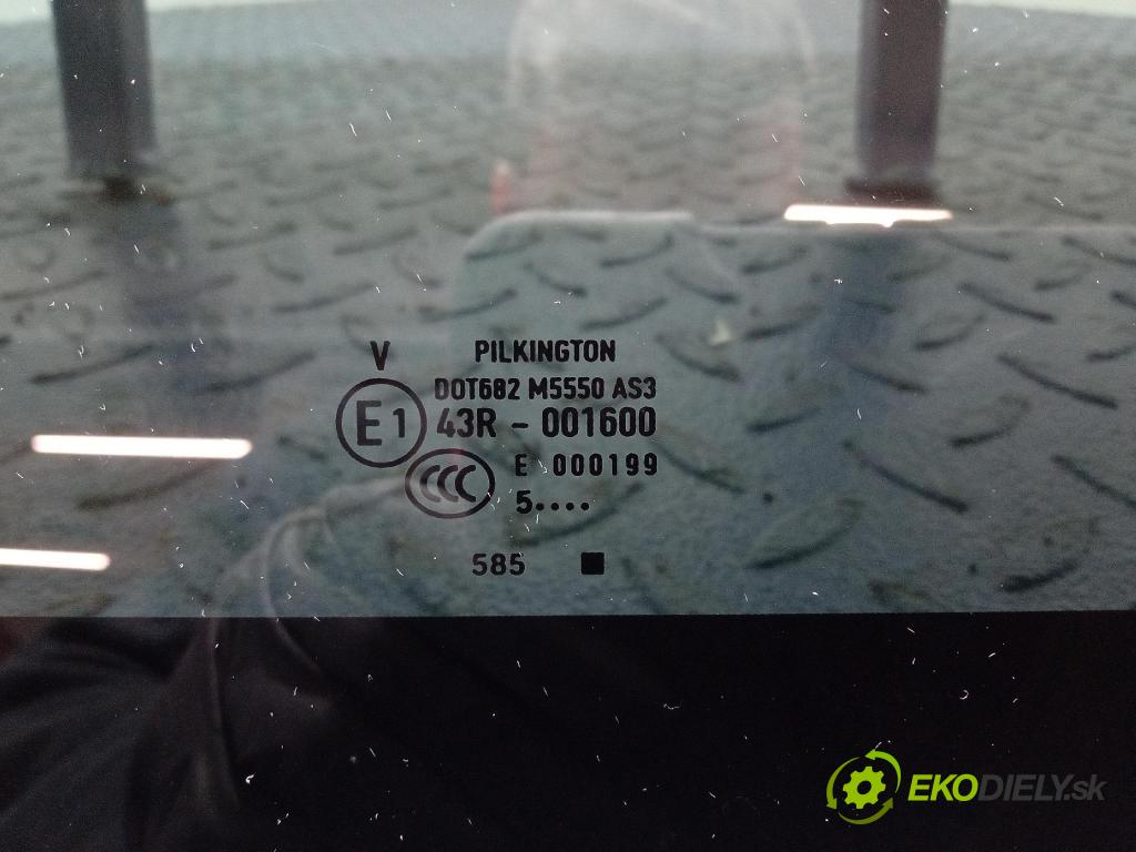 Skoda Yeti 2015 Střešní okno: 7N0877056