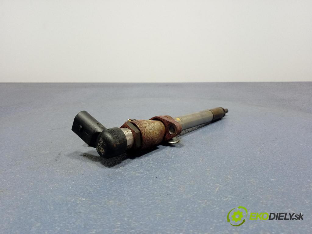 Citroen C4 picasso 2007 vstřikovač 9658194180