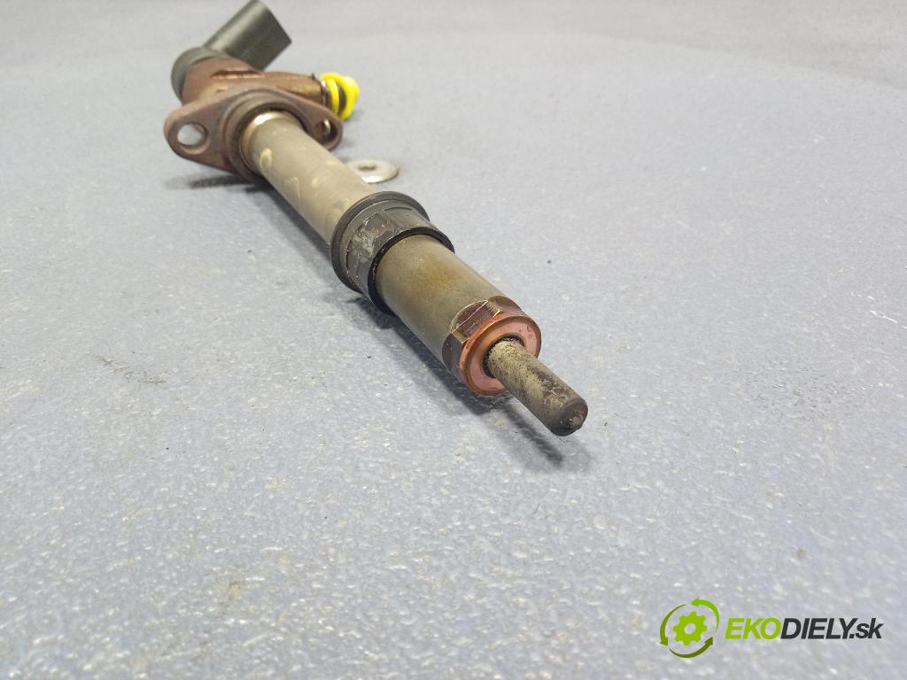 Citroen C4 picasso 2007 vstřikovač 9658194180