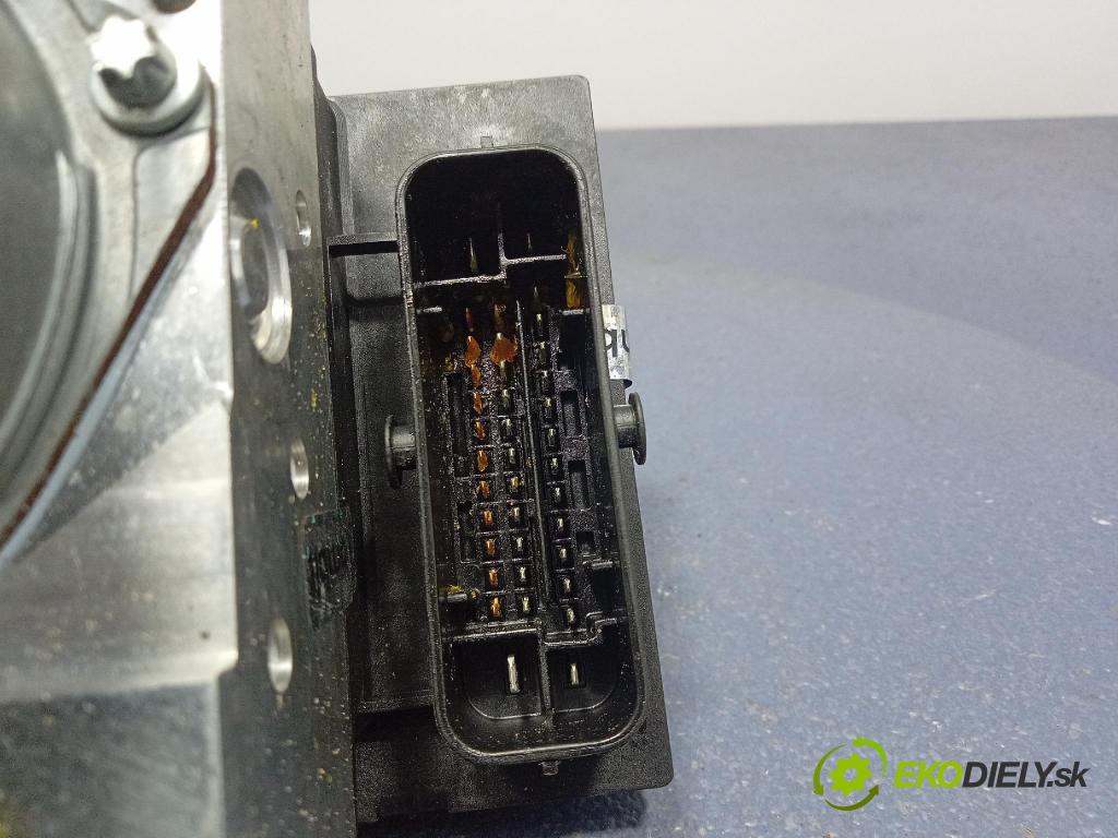 Citroen C4 picasso 2007 čerpadlo ABS x 9660934580