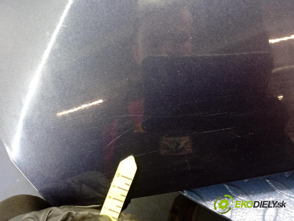 Citroen C4 picasso 2007 zadní dveře kufra: kufr