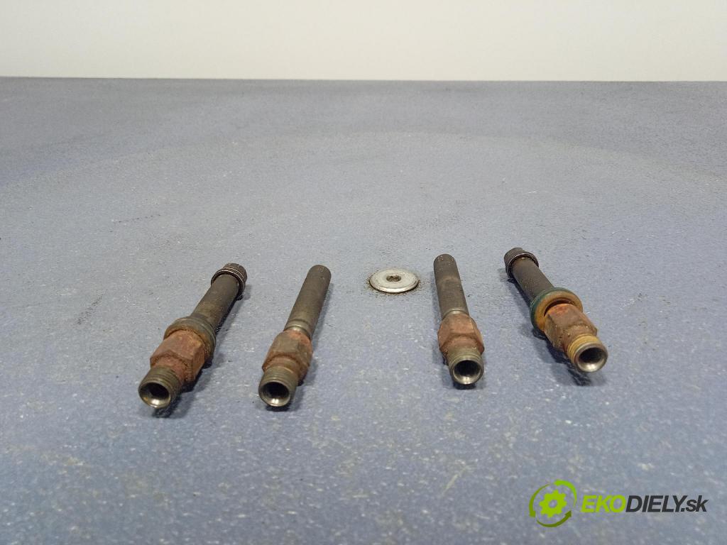 Audi A6 1996 vstřikovač 035133551F