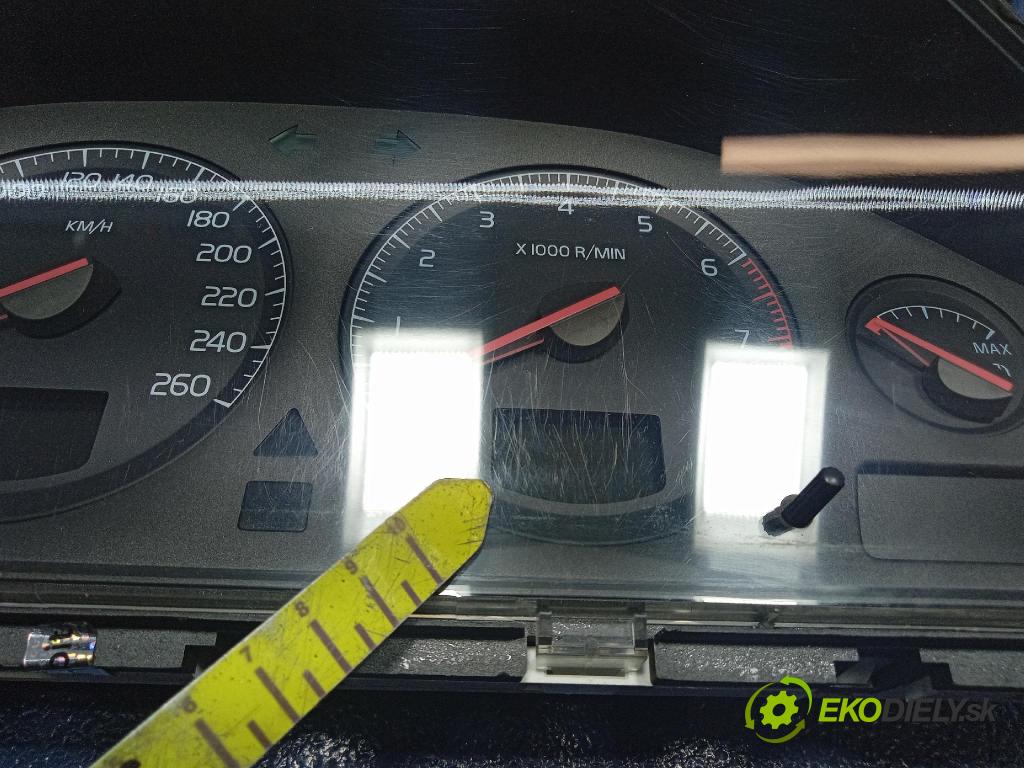 Volvo S70/V70 2001 prístrojovka/ budíky 9499668