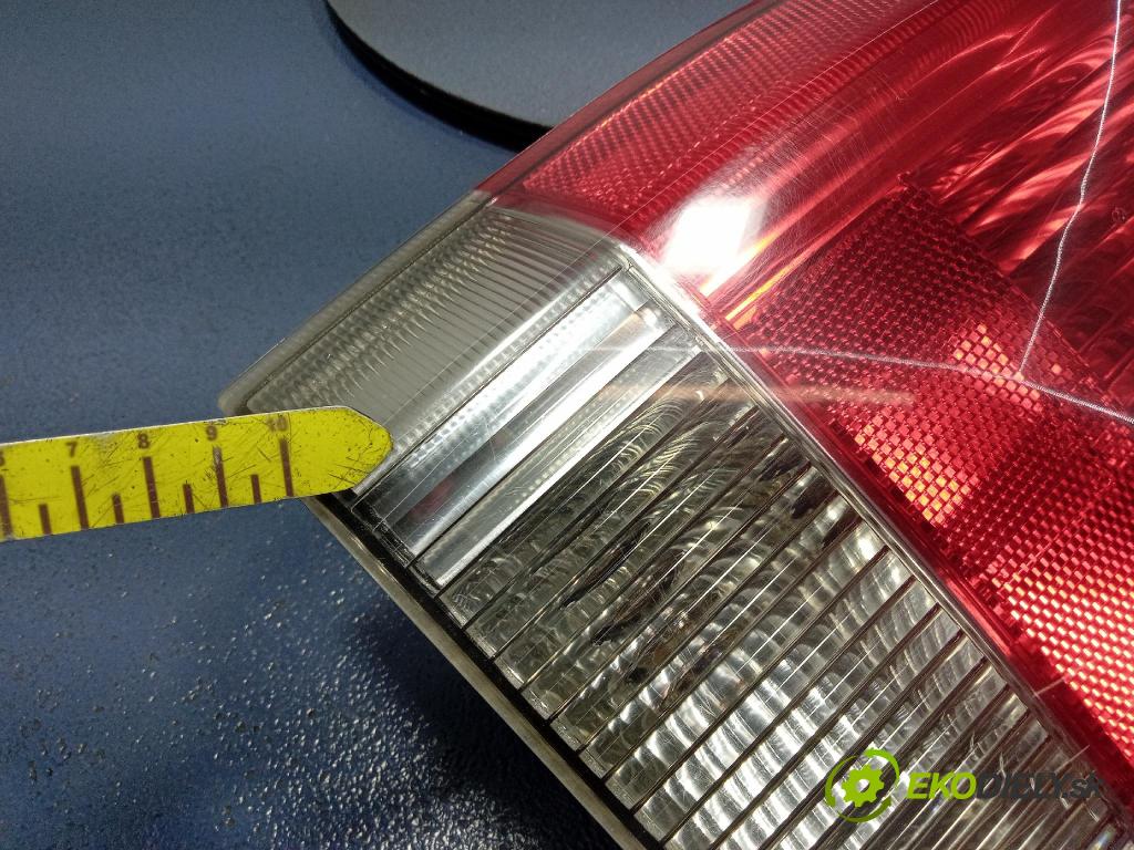 Volvo S70/V70 2001 svetlo / reflektor zad ľavá Vonkajsia: 9154497