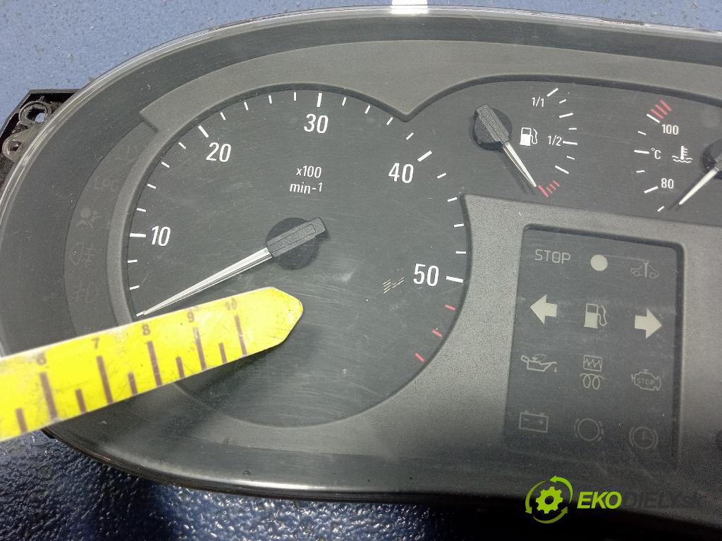 Opel Movano 2001 prístrojovka/ budíky 8200032767