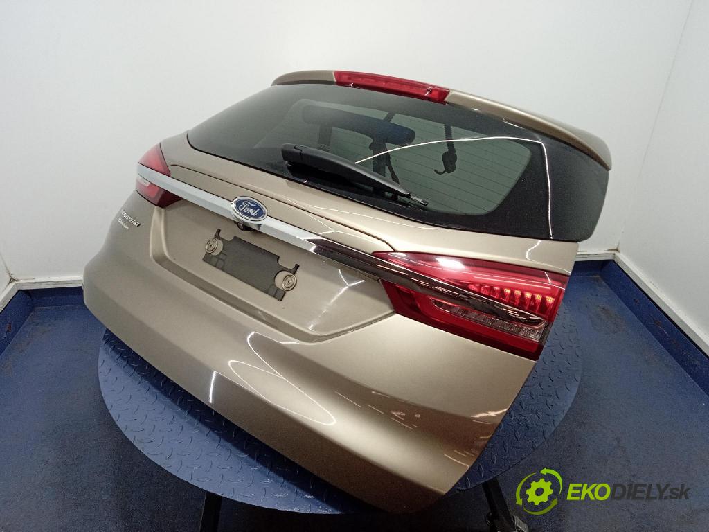 Ford Mondeo 2019 zadní dveře kufra: kufr