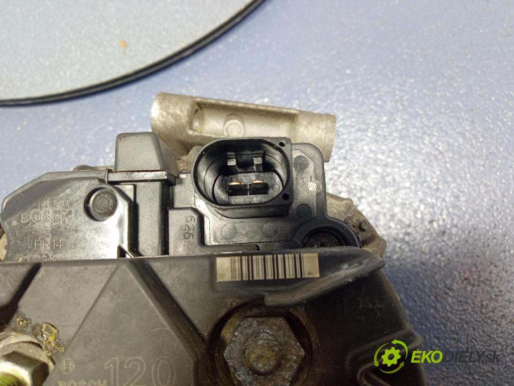 Mercedes C-klasa 2002 Alternator A2711540802