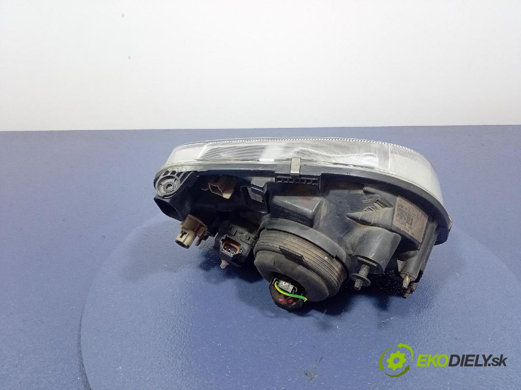Nissan Micra 2000 světlo Levý: 260601F511