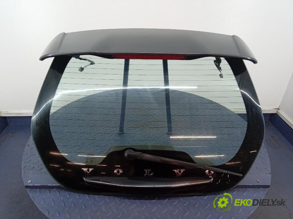 Volvo C30 2009 zadní dveře kufra: kufr
