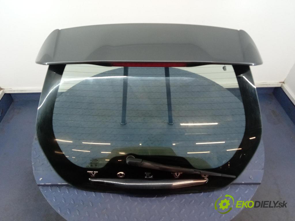 Volvo C30 2009 zadní dveře kufra: kufr