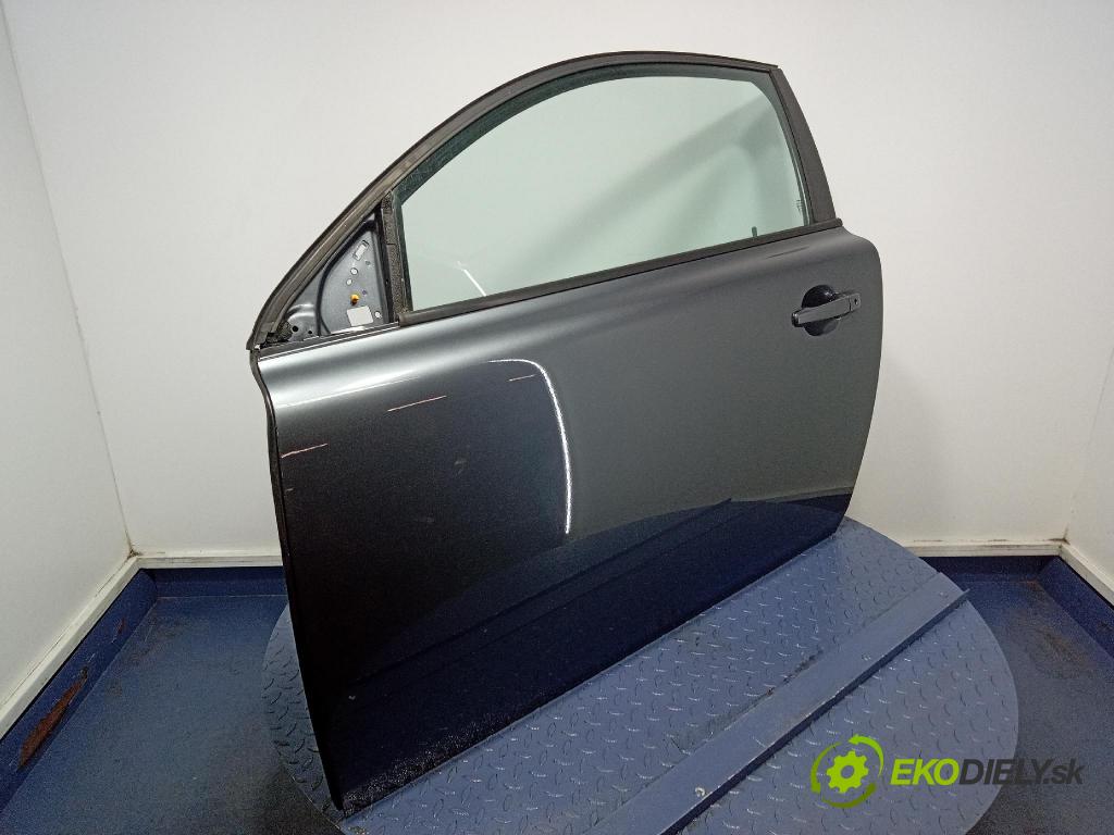 Volvo C30 2009 dveře před Vlevo, odjet: