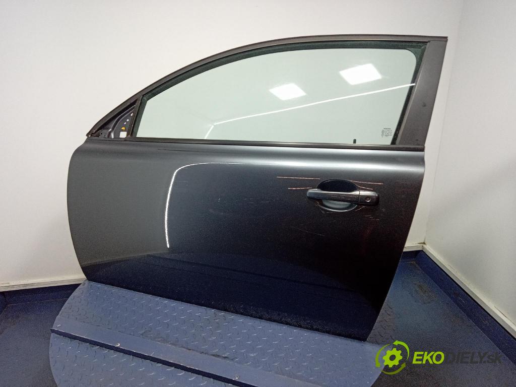 Volvo C30 2009 dveře před Vlevo, odjet:
