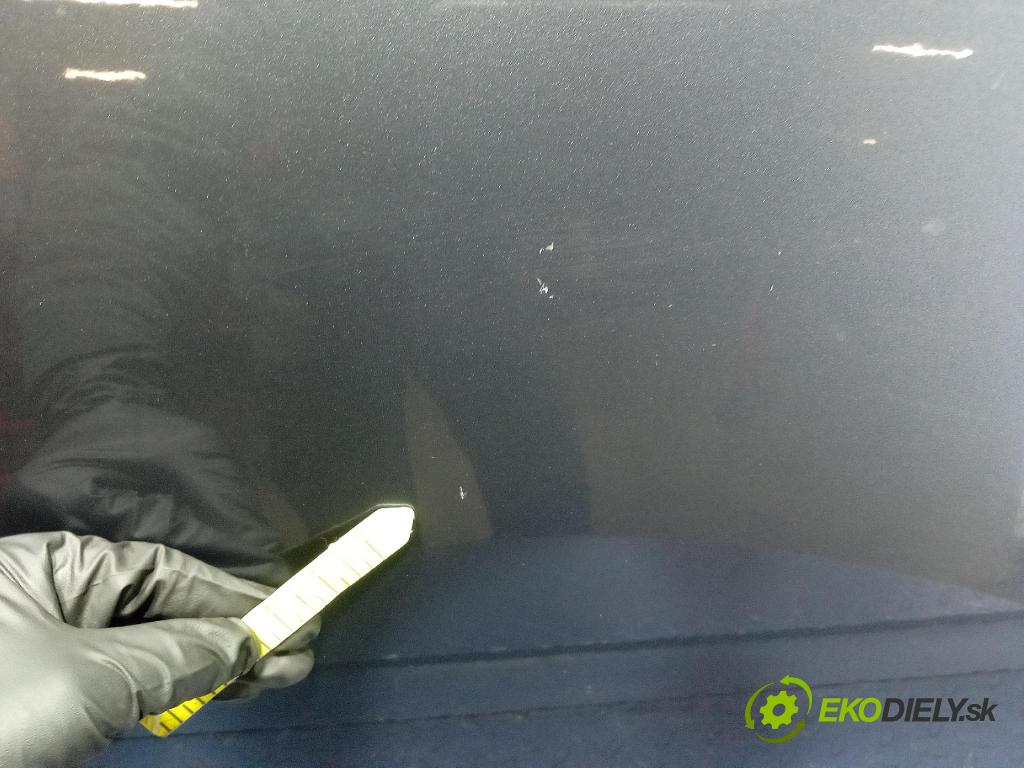 Volvo C30 2009 dveře před Vlevo, odjet: