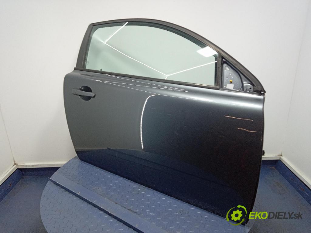 Volvo C30 2009 dveře před prave