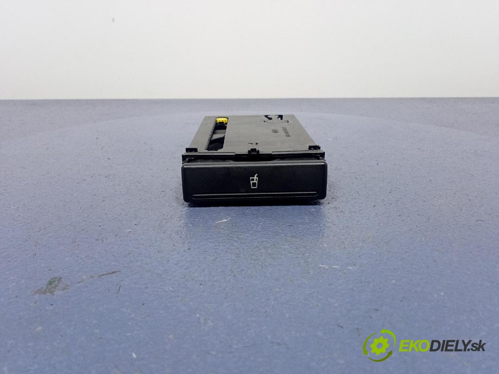 Audi A3 2003 kastlík 8L0862534F