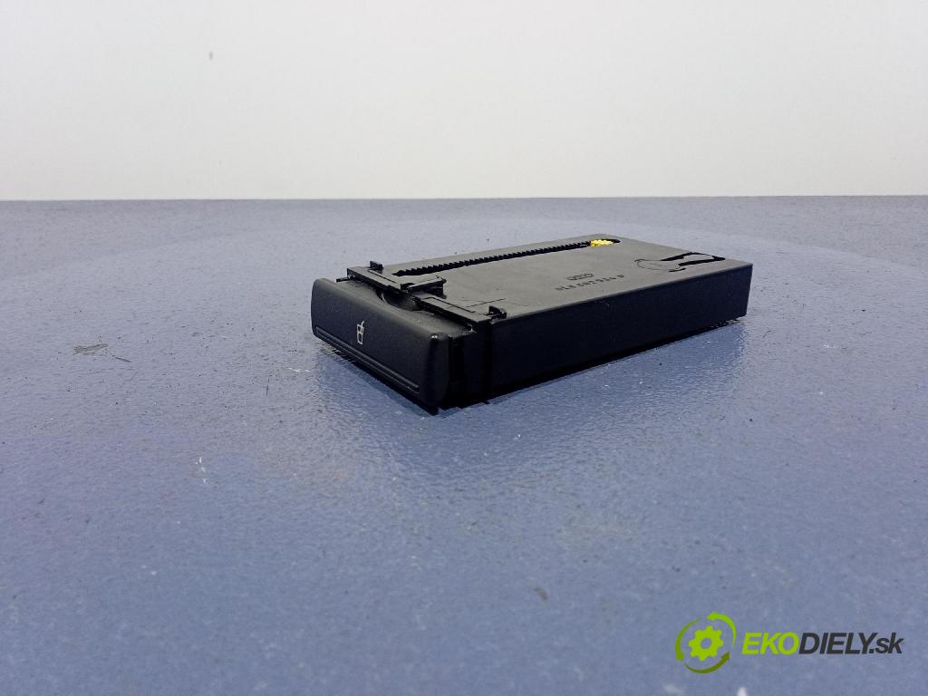 Audi A3 2003 kastlík 8L0862534F