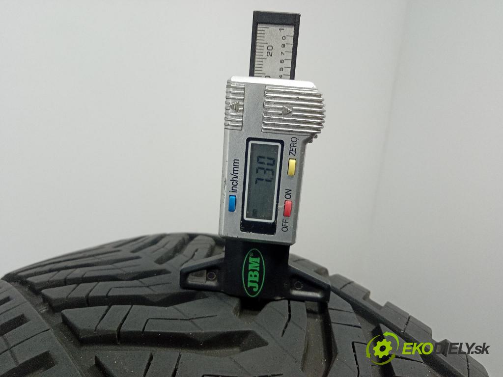Audi A3 2003 pneumatika Multi-sezóna: 3528709534956