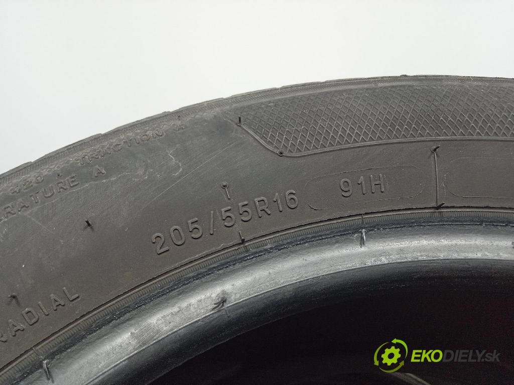 Volvo S70/V70 2001 pneumatika Leto: 3528706831959
