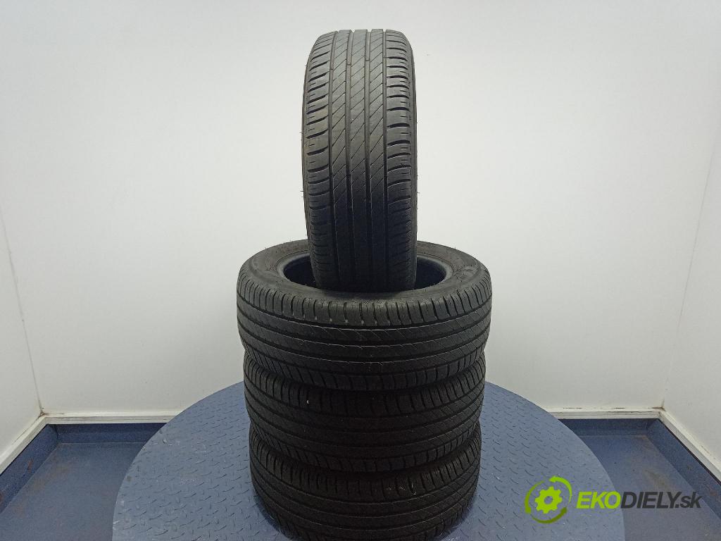 Volvo S70/V70 2001 pneumatika Leto: 3528706831959