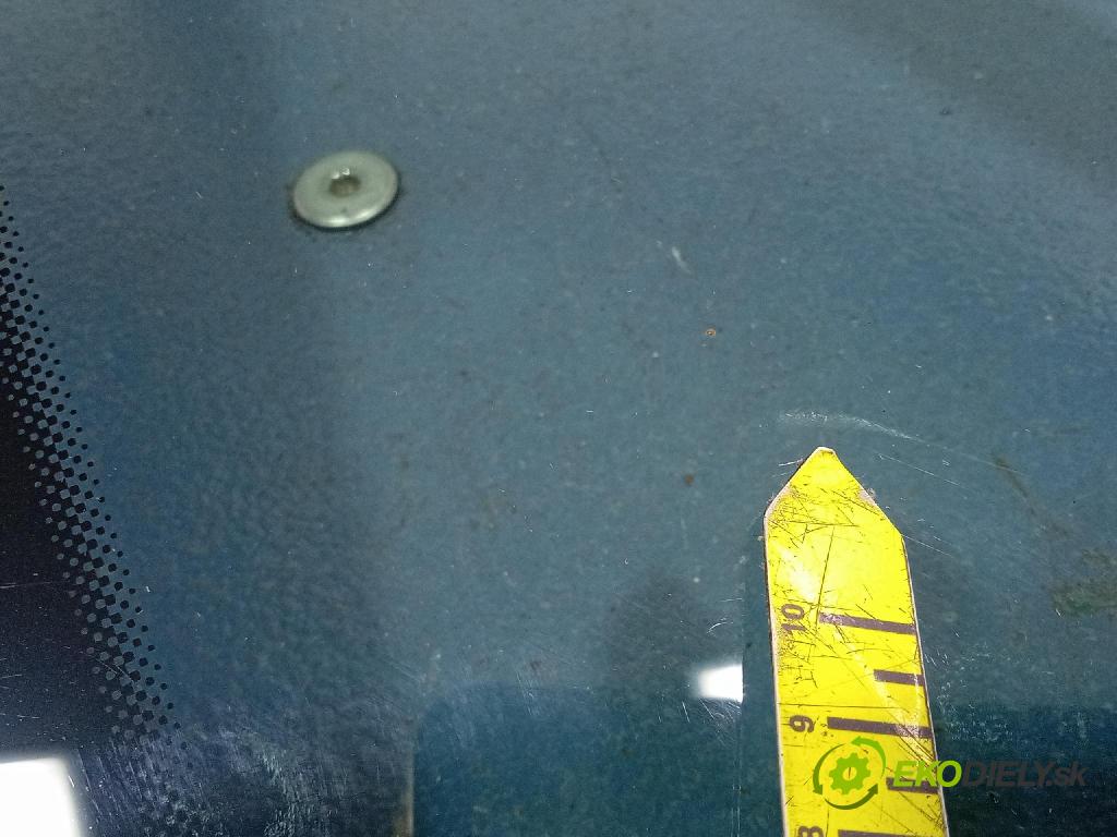 Audi A3 2003 sklo Karoséria: zad