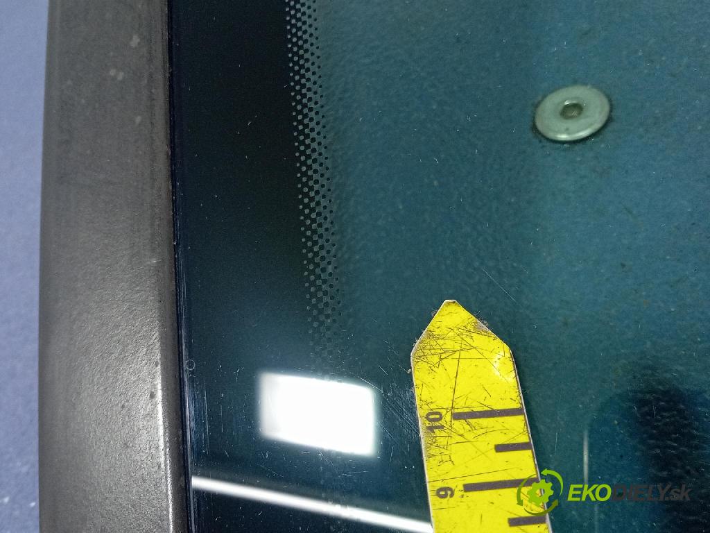 Audi A3 2003 sklo Karoséria: zad 