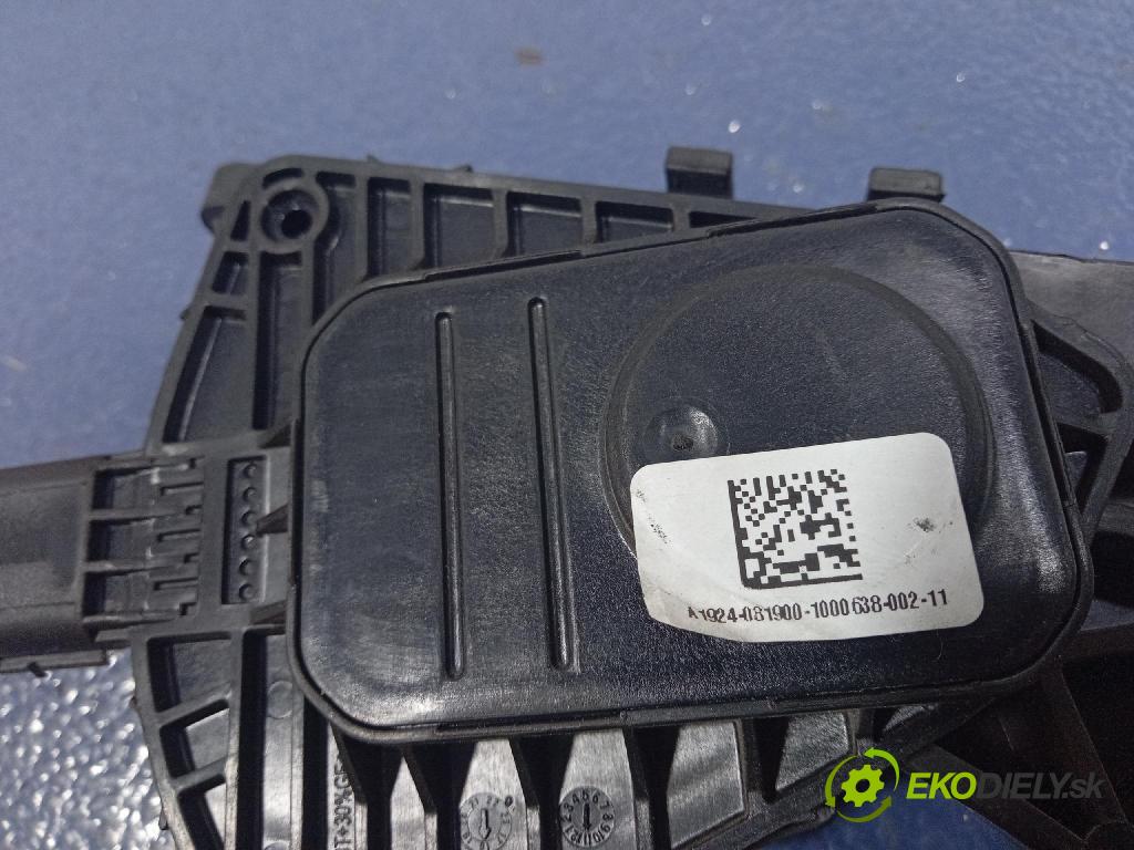 Ford Mondeo 2019 pedal Plyn: 9F836CT8UC
