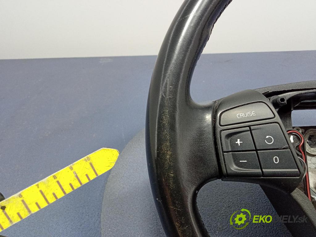 Volvo C30 2009 volant 55150060