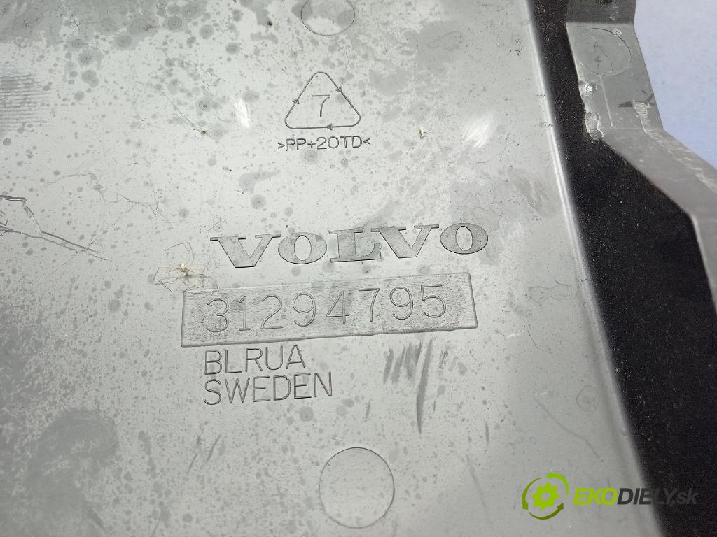 Volvo C30 2009 Základ: batéria 30667941